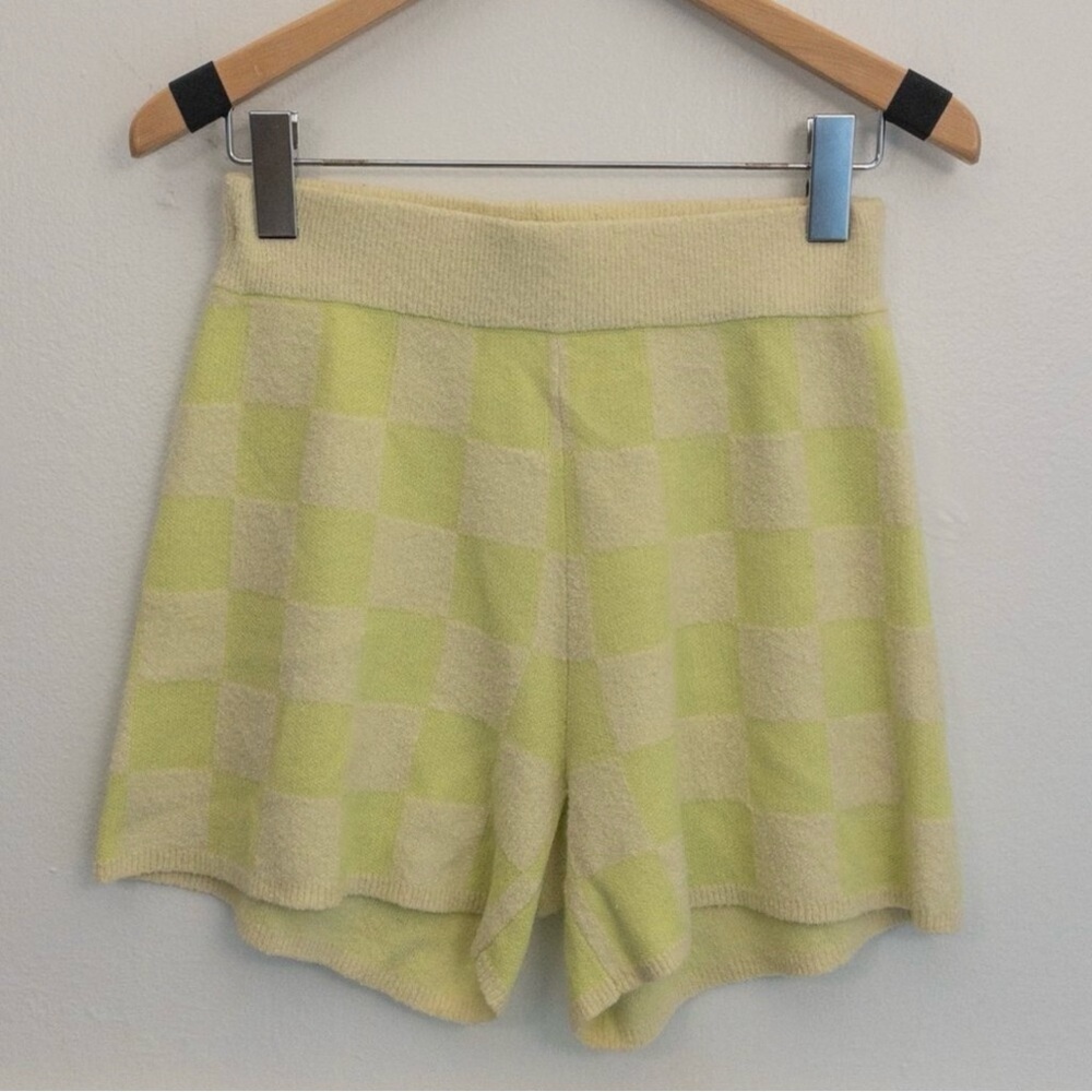UGG Knit Checkered Lounge Shorts – XS Cozy Loungewear Must-Have - Picture 3 of 3